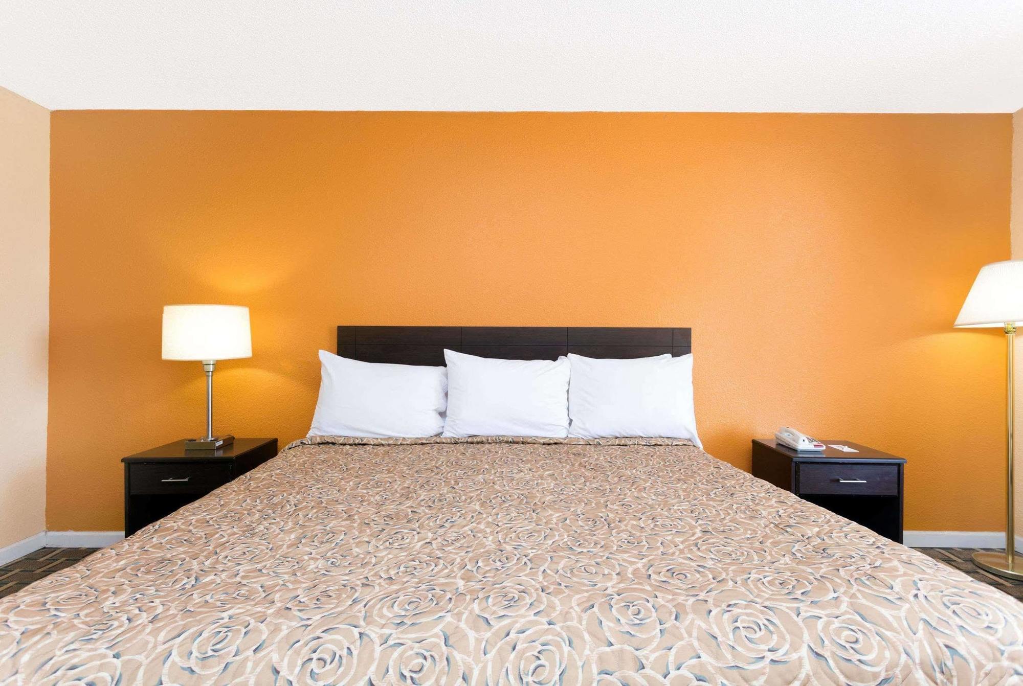 Americas Best Value Inn Perry Extérieur photo
